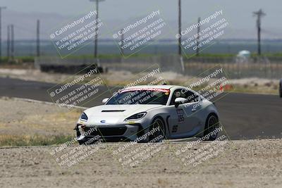 media/May-10-2025-Light Speed Track Events (Sat) [[c99cd30d1b]]/Yellow Group/Turn 9/